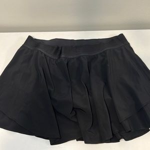 Lululemon black court rival high-rise skirt long